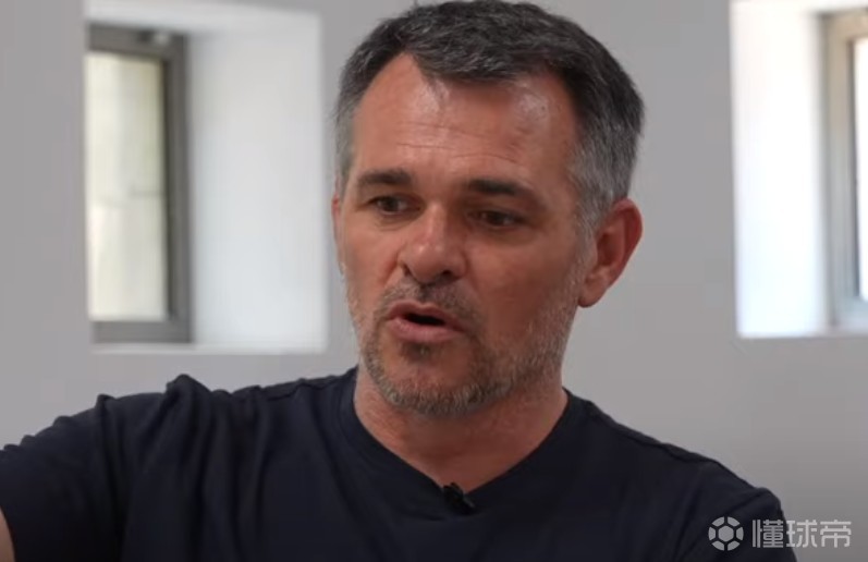 开元体育官网-赛前巴黎圣日耳曼调整名单以备CBA常规赛；远射贴柱环节打磨；质疑声仍在；更衣室氛围转暖(巴萨vs巴黎圣日耳曼比赛)